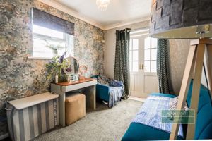 Photo 24- click for photo gallery